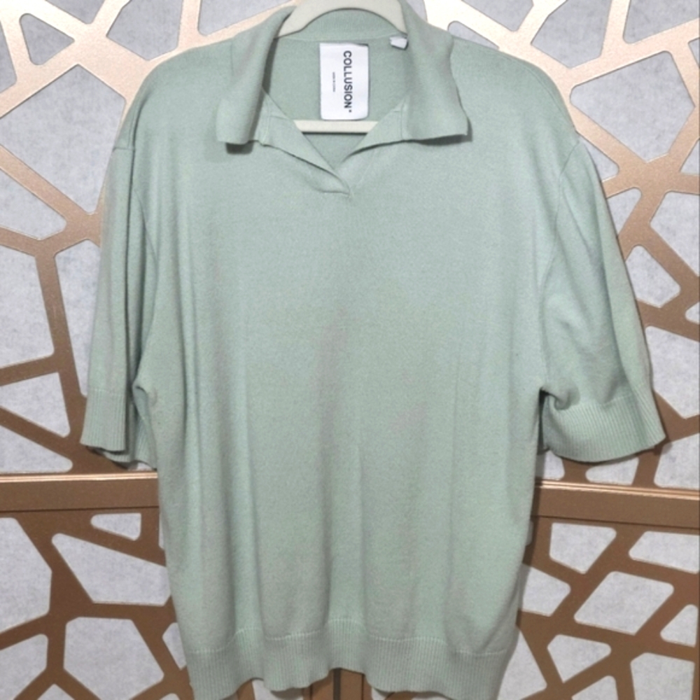 NWOT COLLUSION Asos Green Sweater Pullover Short Sleeve with Collar